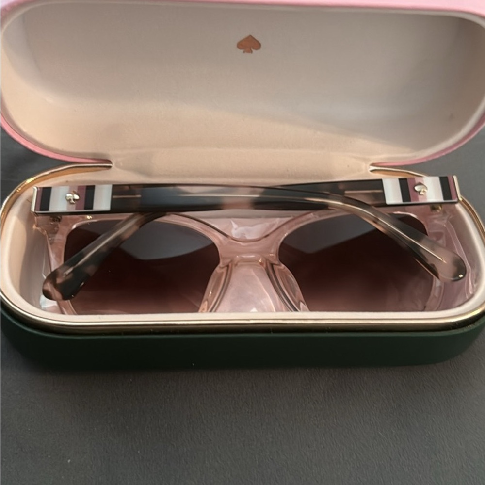 Kate Spade sunglasses brand new in case never worn limited edition - Picture 3 of 5